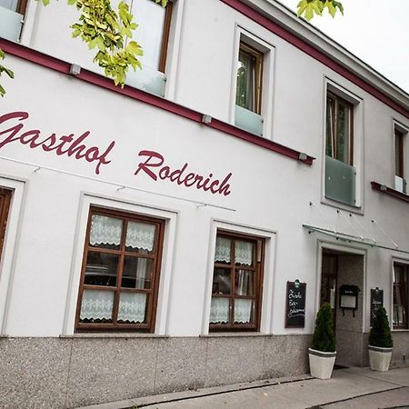 Gasthof Roderich Hotel Langenzersdorf Zewnętrze zdjęcie